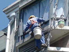 大雨過后外墻，外窗產生滲漏了怎么辦？